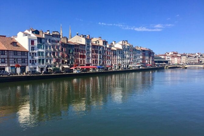 Private Guided Tour of Bayonne With a Licesend Guide. - End Point