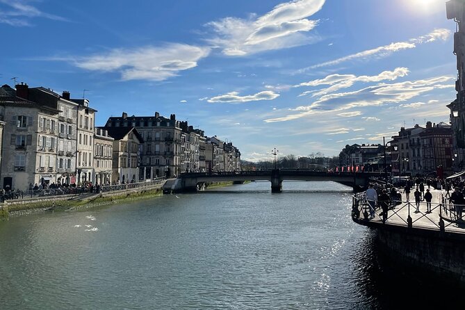Private Guided Tour of Bayonne With a Licesend Guide. - Booking Options