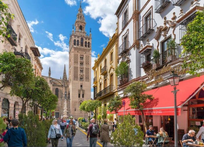 Private Guided Tour of Complete Seville and Jewish Quarter - The Jewish Quarters Cultural Significance