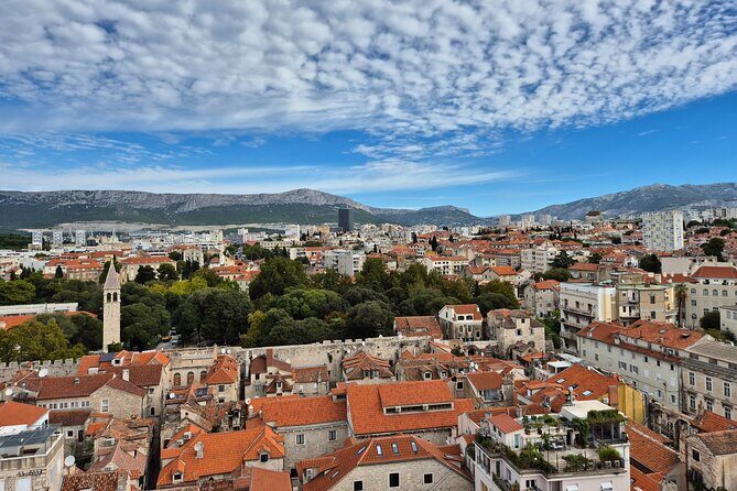 Private guided tour of Docletian's palace Split & Trogir by car - A Well-Rounded Experience for Curious Travelers