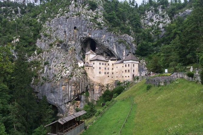 Private Guided Tour of Ljubljana and Lake Bled From Zagreb - Tour Inclusions