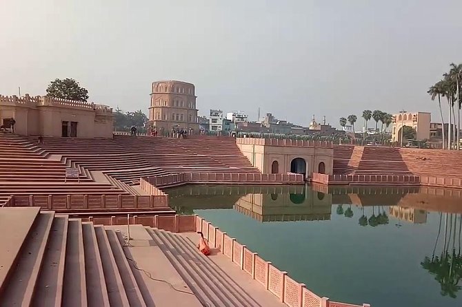 Private Guided Tour of Lucknow With Lunch - Inclusions and Exclusions