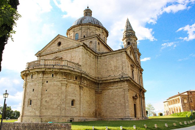 Private Guided Tour of Montepulciano With Wine Tasting - Inclusions