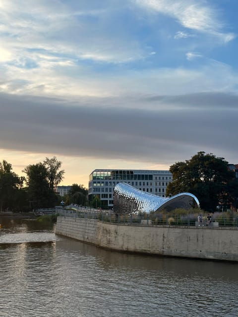 Private guided tour of Wroclaw (FREE photos after the tour) - The Sum Up