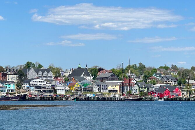Private Guided Tour: Peggys Cove, Mahone Bay, Lunenburg & Ovens - Good To Know