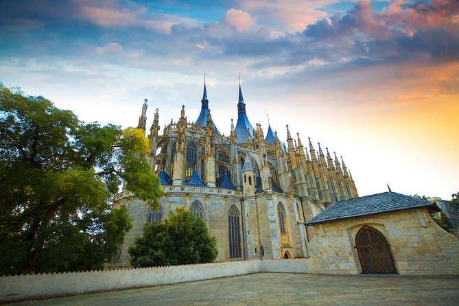 Private Guided Tour Prague to UNESCO Kutna Hora With Transfers - Meeting and Pickup