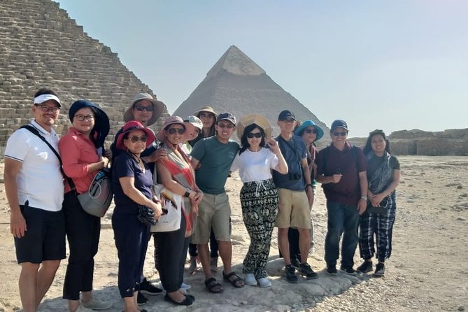 Private Guided Tour to Giza Pyramids and Sphinx - Meeting and Pickup Information