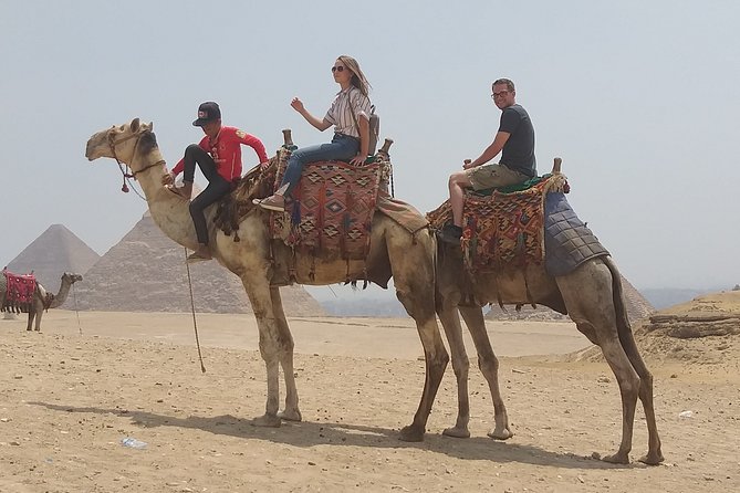 Private Guided Tour to Giza Pyramids and Sphinx - Traveler Expectations and Accessibility