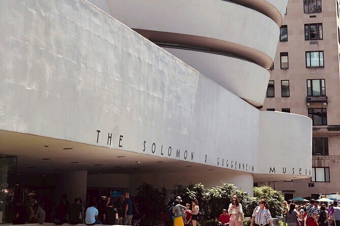 Private Guided Tour to Men in Black Movie New York Locations - Good To Know