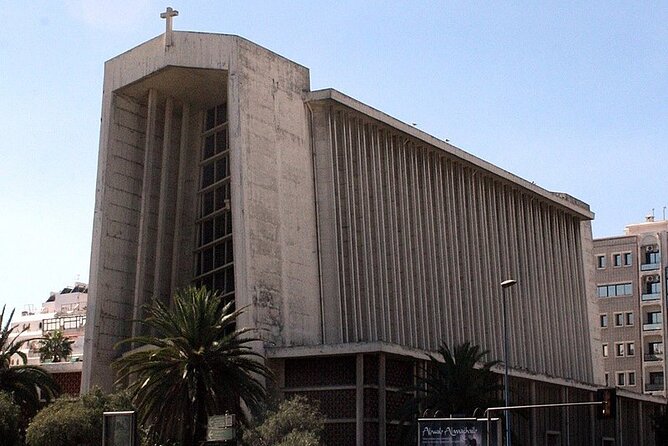 Private Guided Tour to the Unveiled Casablanca With Pick up - Booking Details