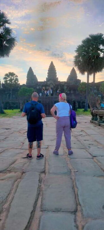 Private Guided Tours From Angkor Wat Sunrise To Banteay Srei - Good To Know