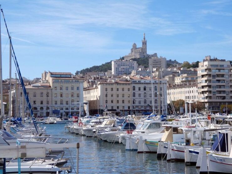 Private Guided Walking Tour of Aix En Provence and Marseille - Cancellation and Reservation