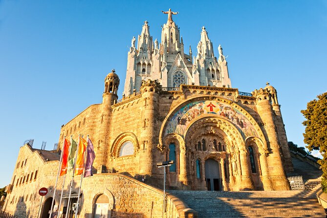 Private Guides Barcelona Tour With Skip the Line in Cathedral - Selecting Date and Travelers