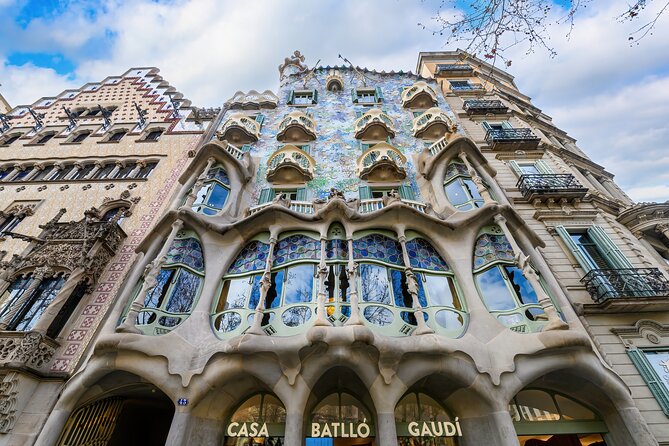 Private Guides Barcelona Tour With Skip the Line in Cathedral - Pickup and End Points