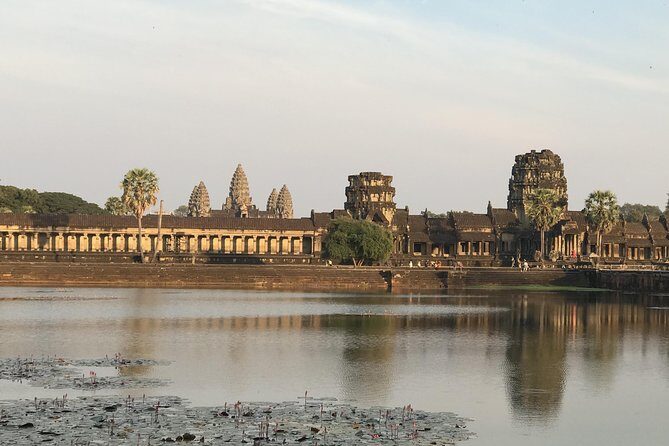 Private Haft Day Angkor Wat Temple Tour - What to Expect at Each Stop