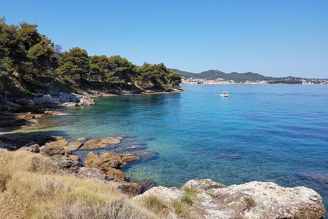 Private Half-Day Boat Tour to Nearby Islands in Zadar With Drinks - Safety Measures