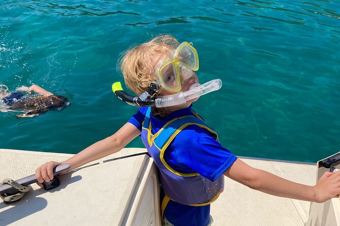 Private Half-Day Boat Tour With Snorkeling and Drinks - Experience Highlights