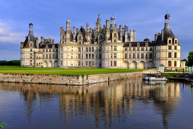Private Half-Day Chambord Castle Tour From Tours France - Tips for Visiting Chambord Castle