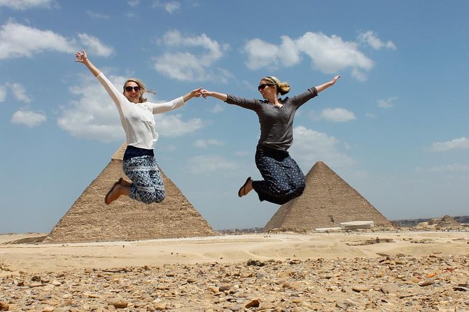 Private Half-Day Guided Tour to Giza Pyramids With Quad Bike and Lunch - Inclusions and Services
