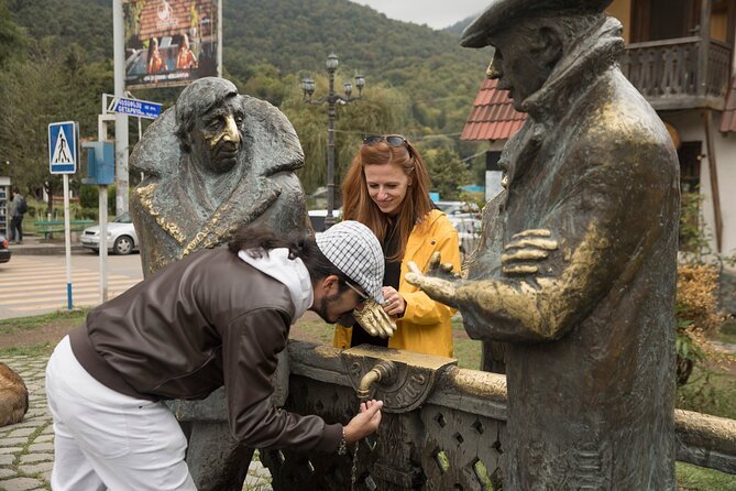 Private Half Day Guided Walking Tour in Dilijan - Return to Dilijan Tourist Information Center