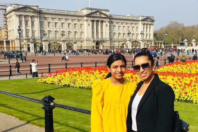 Private Half Day London Highlights Tour With Guide and Driver - Shopping and Entertainment