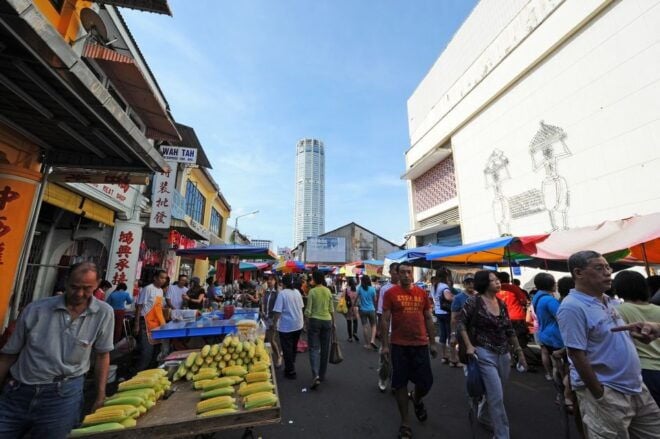 Private Half Day Penang Tasty Local Street Food Tour - Food Tastings and Delicacies