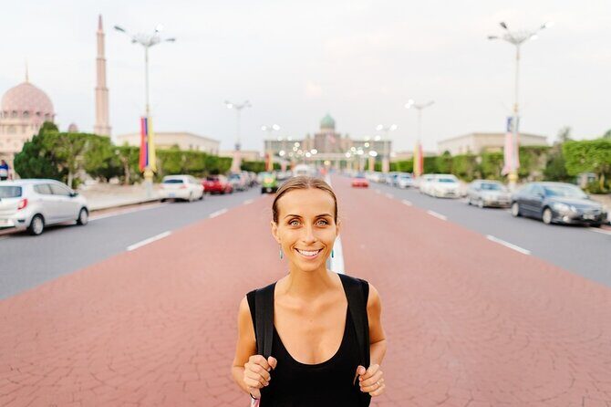 Private Half Day Putrajaya Tour with Lake Cruise Experience - Why Choose This Tour?