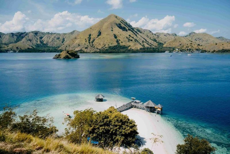 Private Half Day Speedboat Tour from Labuan Bajo - How the crew can shape the day