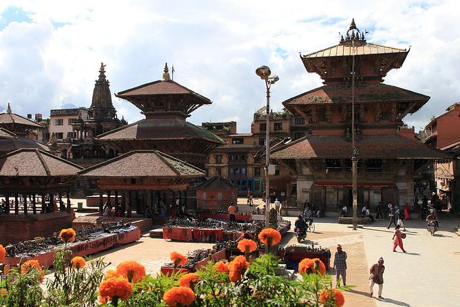 Private Half-Day Tour of Kathmandu Durbar Square and Swayambhunath Temple - Tour Overview and Highlights