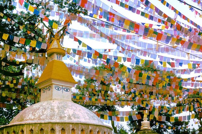 Private Half-Day Tour of Kathmandu Durbar Square and Swayambhunath Temple - Common Questions