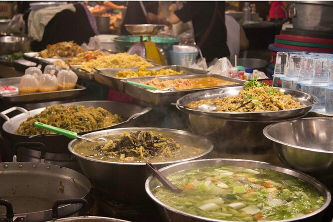 Private Half-Day Tour The Old Chiang Mai City With Street Foods - Insider Tips for the Best Street Food Experience