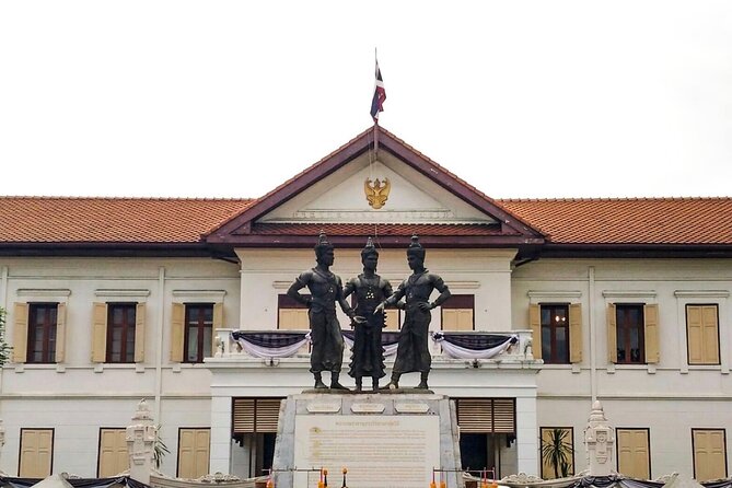 Private Half-Day Tour The Old Chiang Mai City With Street Foods - Booking Information and Pricing Details