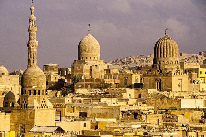 Private Half-Day Tour to Cave Church, Garbage City&The City of the Dead in Cairo - Meeting and Pickup