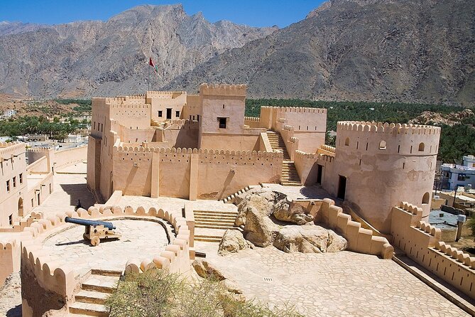 Private Half-Day Tour to Grand Mosque-Nakhal Fort and Hotspring - Tour Details