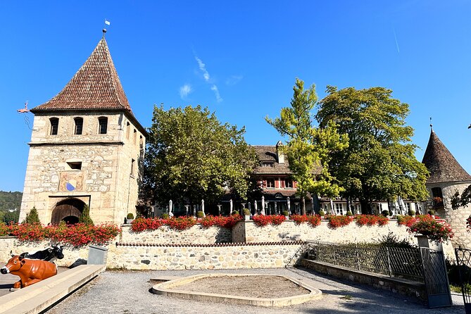 Private Half-Day Tour to the Rhine Falls With Pick-Up at Hotel - Common Questions