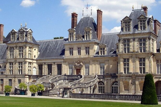 Private Half Day Trip: Paris to Castle Fontainebleau - Additional Information and Tips