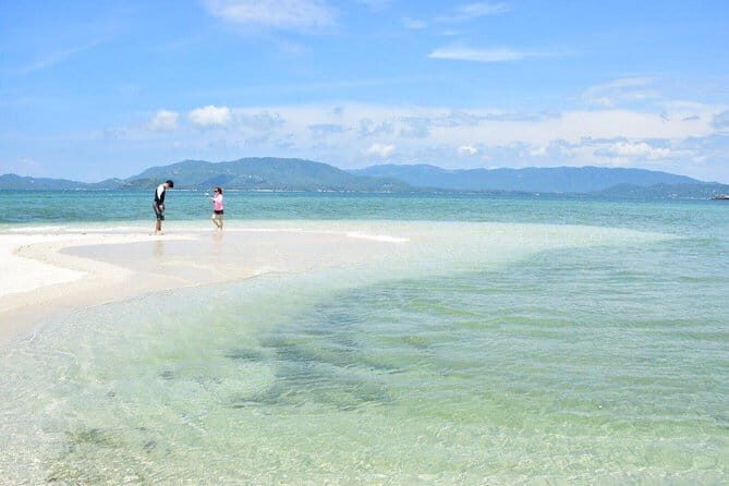 Private Half Day Trip to Pig Island and Koh Tan by Long Tail Boat - FAQs