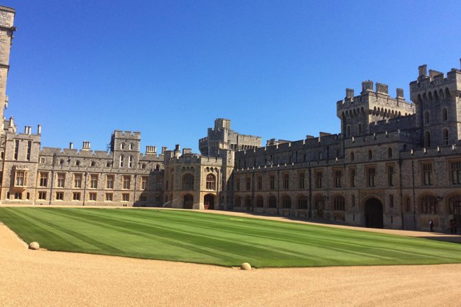 Private Half-Day Windsor Castle, Park and Old Town Tour From London - Helpful Review