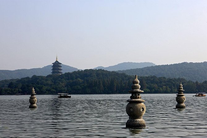 Private Hangzhou Day Tour to Cruise in West Lake, Tea Plantation & Hefang Street - Group Size and Pricing