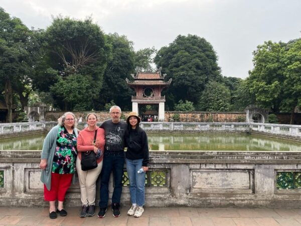 Private Hanoi City Tour Full Day With Experienced Guide - Experience the Temple of Literature
