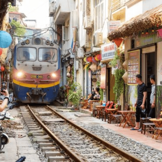[Private] Hanoi Food Tour With Train Street Visit - Food and Drink Experience