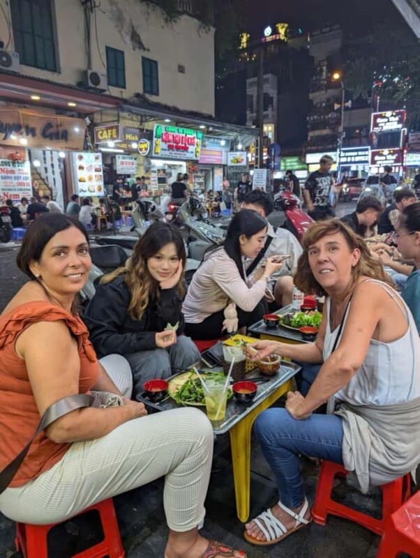 PRIVATE HANOI OLD QUARTER FOOD TOUR - The Experience Breakdown: What to Expect on the Tour