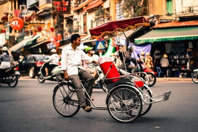 Private Hanoi Old Quater Walking/Food Tourcyclo/Puppet Show HF - Tour Highlights