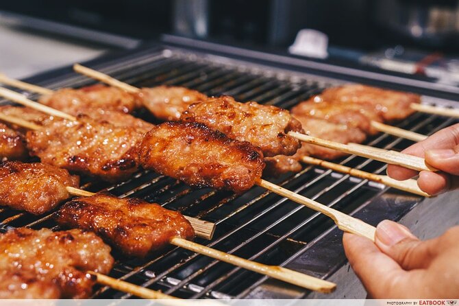 Private Hanoi Street Food Walking Sightseeing Tour - Common Questions