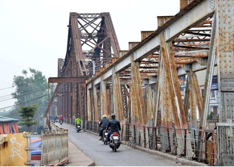 Private Hanoi Walking Tour with visit Train Street - FAQs