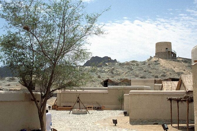 Private Hatta Tour With Professional Guide - Tour Overview