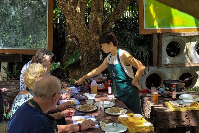 Private Healthy Cooking Class In Ancient Vietnamese Garden - Common Questions