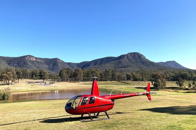 Private Helicopter Flight to Hunter Valley With a La Carte Lunch - for 2 - Meeting and Pickup Details