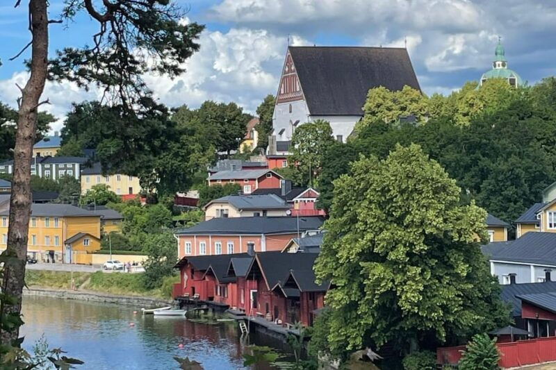 Private Helsinki and Porvoo Combo by Car - Good To Know