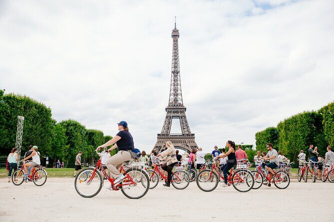 Private Highlights of Paris Bike Tour - Why a Bike Tour is a Smart Choice for Paris Visitors